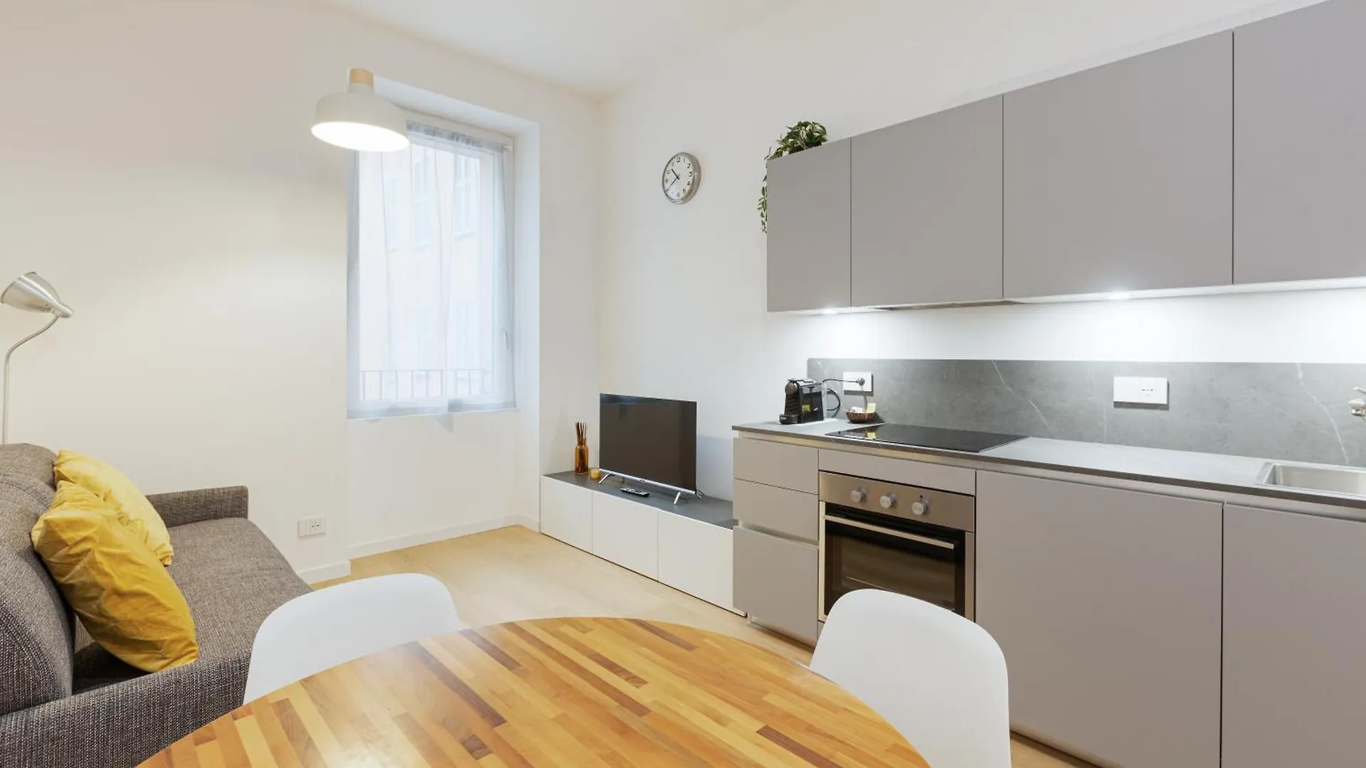 Corso Buenos Aires - Nuovo E Centrale Bilocale Milán Apartmán